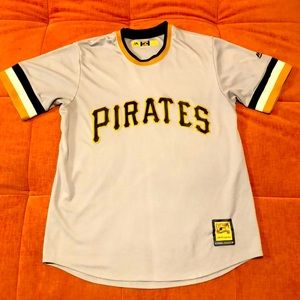 Majestic Pirates Jersey...Size Large